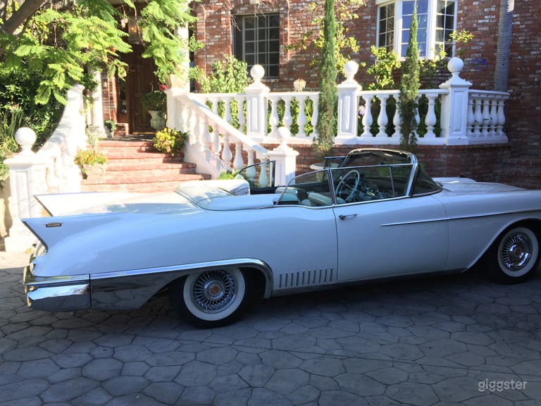  Cadillac Eldorado Biarritz 1958 tout luxe 