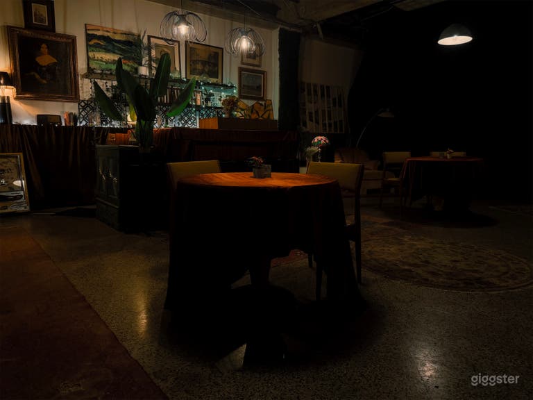  Underground Parlor Bar | Lounge 