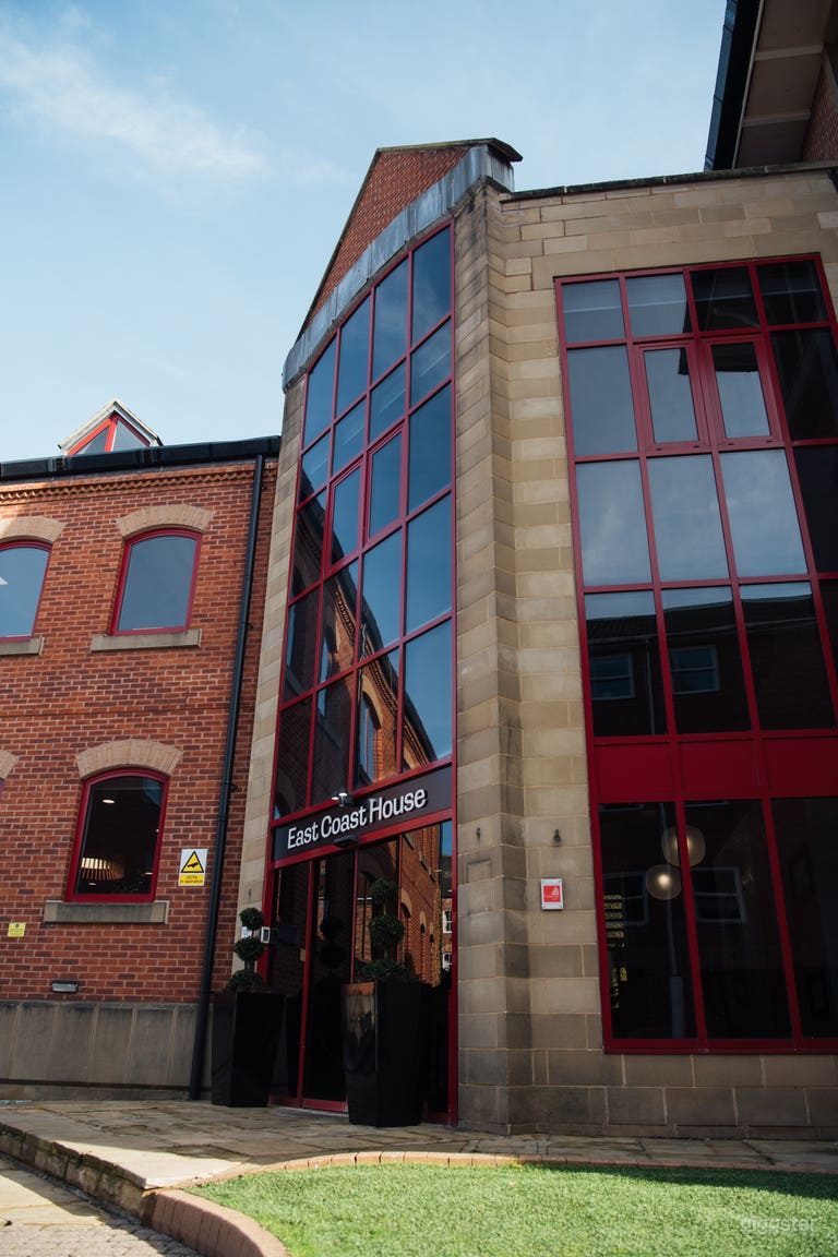  Flexible Riverside Offices & Coworking  