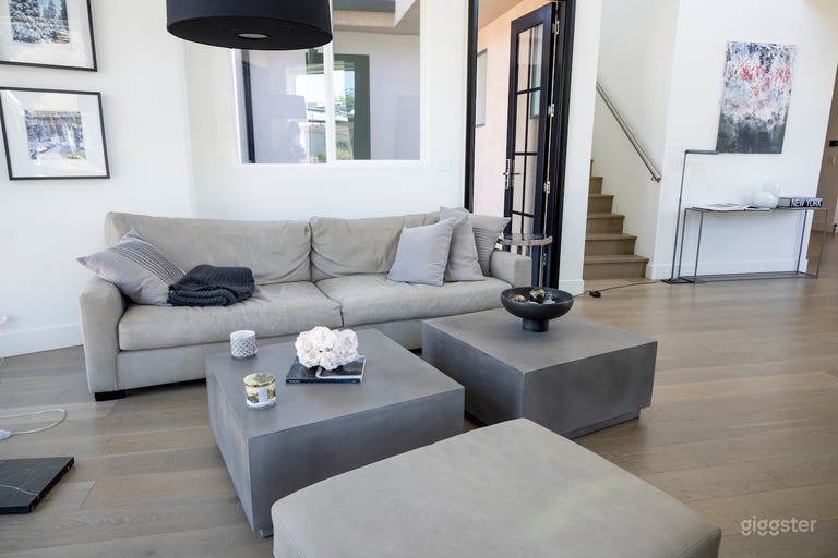  OCEAN VIEW MODERNIST PRODUCTION SPACE 