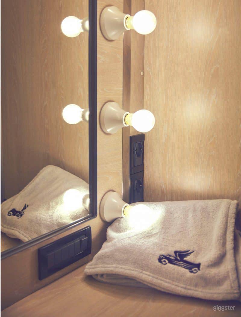 Foto di Motorhome super accessoriata e raffinata 4