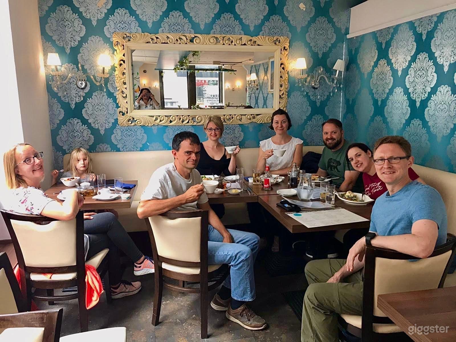 Cozy and Relaxing Restaurant in Leeds Photo 4