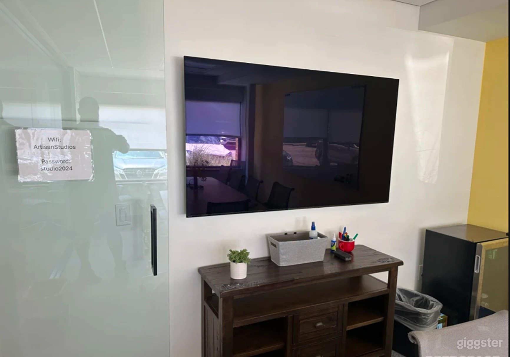 Creative Space Conference Room - Ideation Room Photo 2