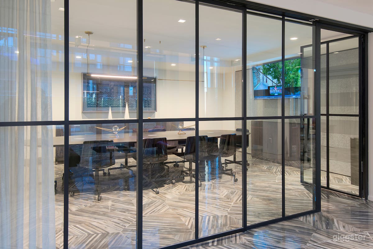 Executive Conference Room in Downtown Boston Photo 2