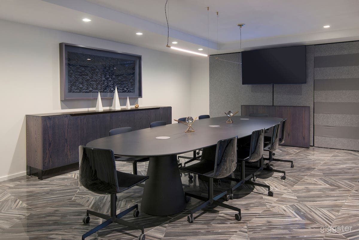 Executive Conference Room in Downtown Boston Photo 1