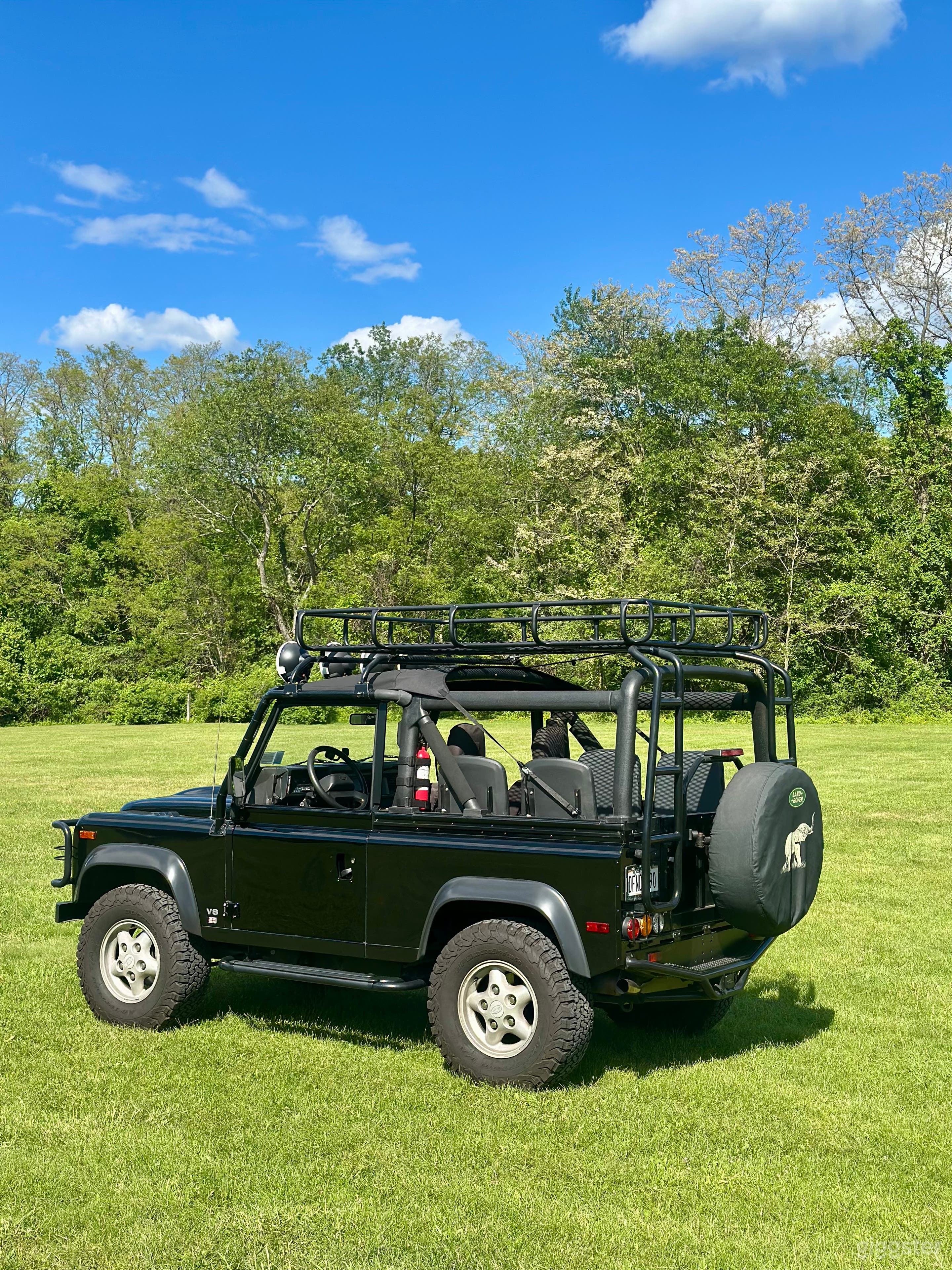 1997 Land Rover Defender 90 Photoshoot Picture Car Photo 2