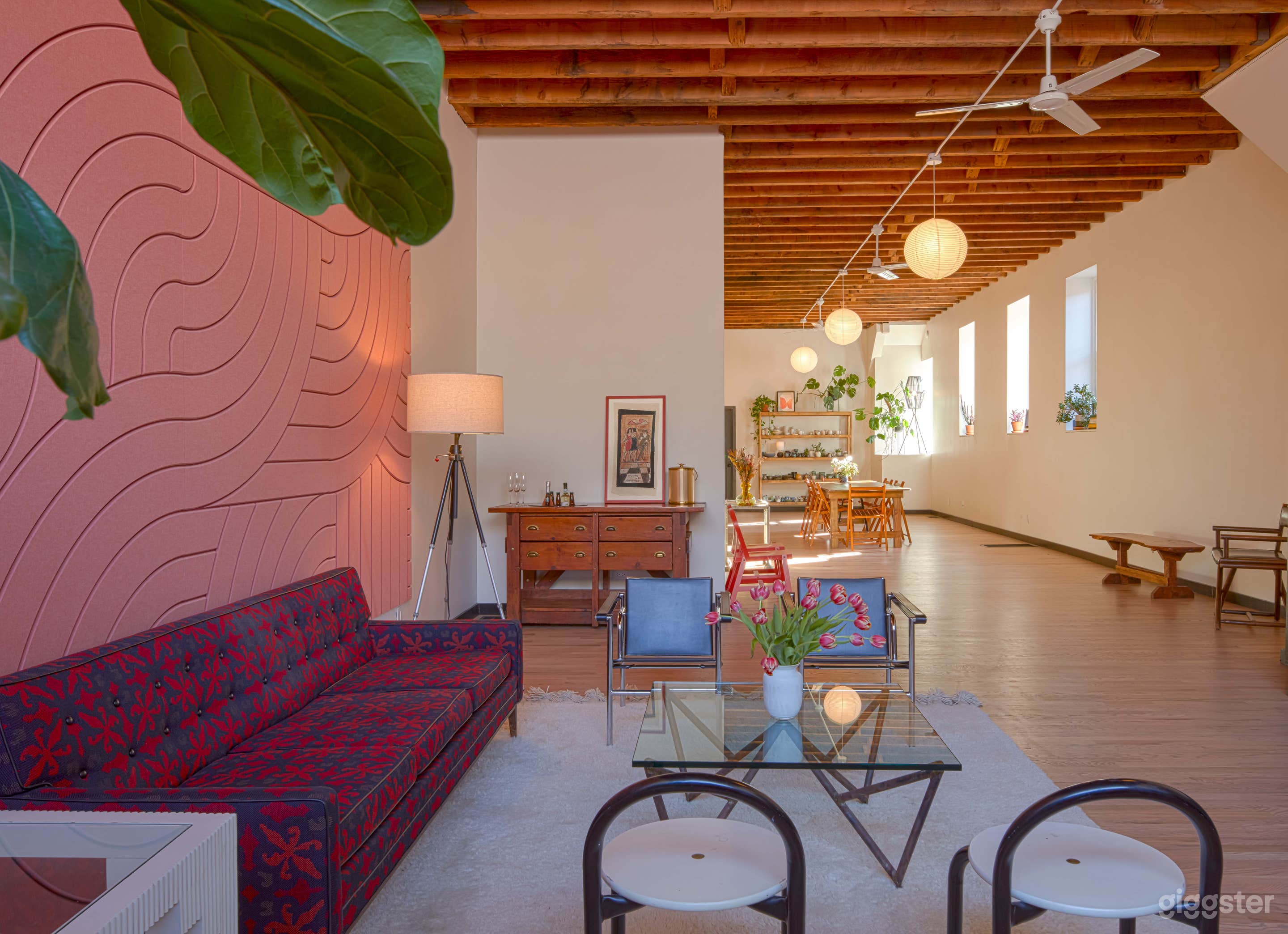 Unique Lifestyle Photo Studio Photo 4