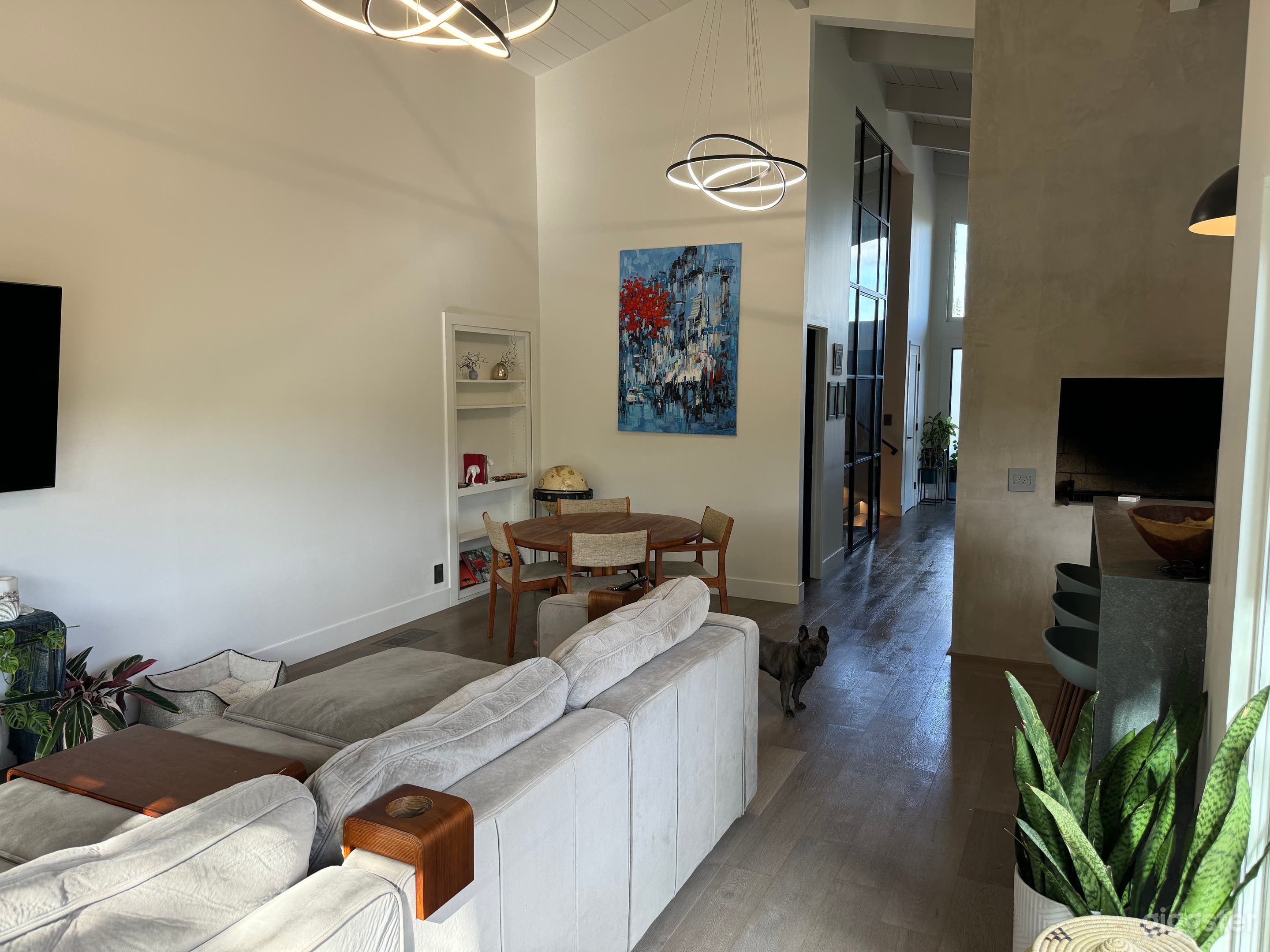 Modern family home in Marin County Photo 2