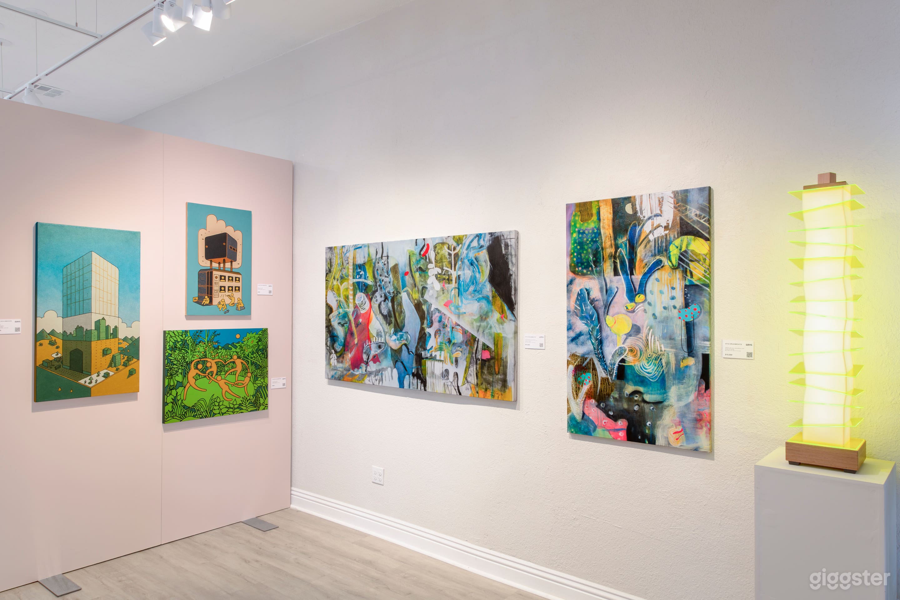 Stylish Contemporary Gallery Space for Events & Content Photo 2