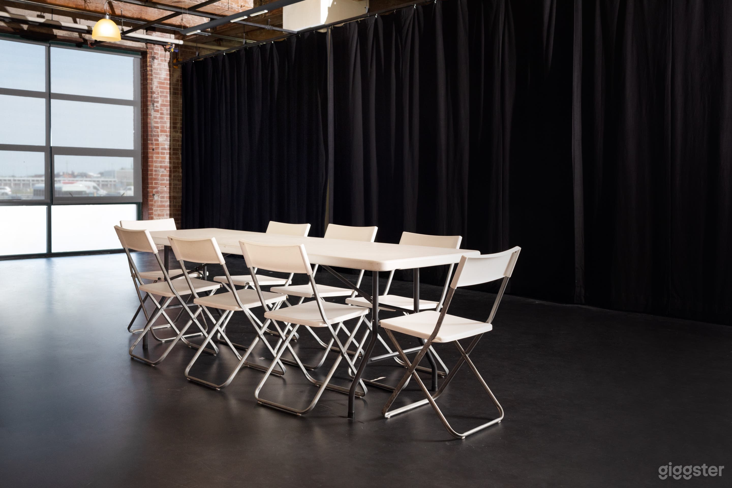 Studio Space for Media Productions & Rehearsals Photo 3