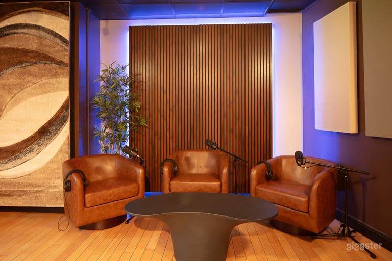  Podcast Space at Legendary Midtown Recording Studio 