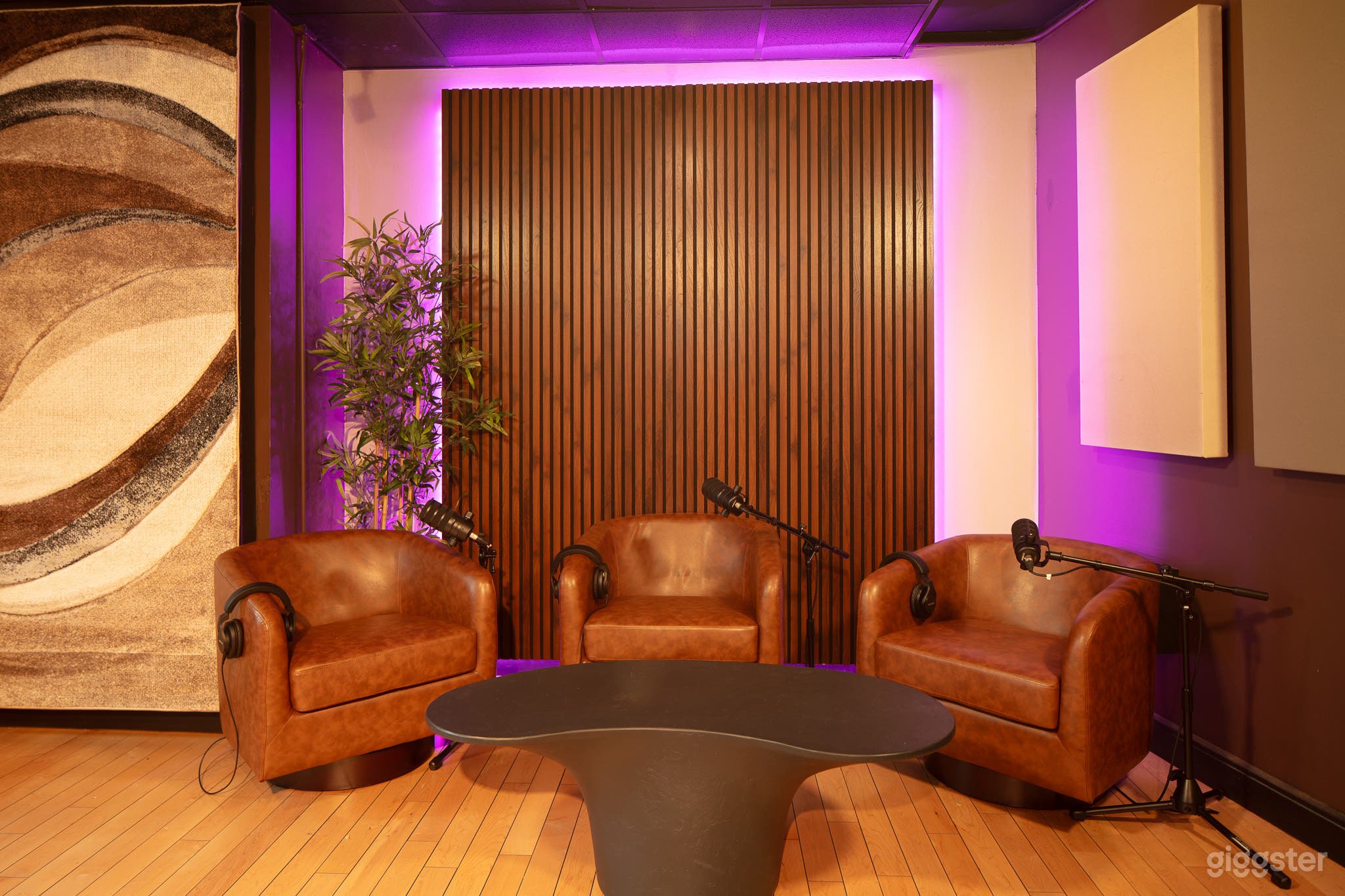 Podcast Space at Legendary Midtown Recording Studio Photo 3