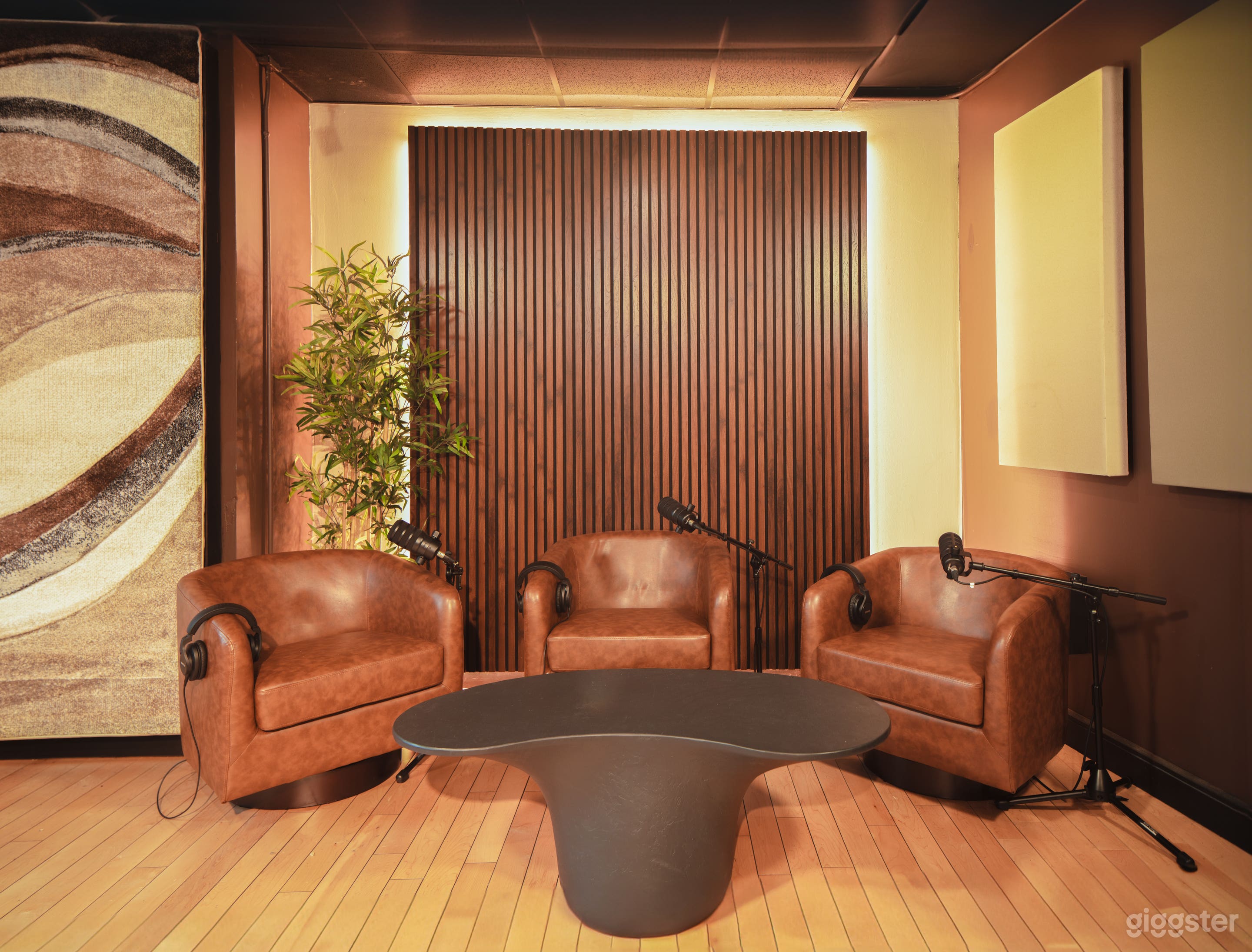 Podcast Space at Legendary Midtown Recording Studio Photo 1