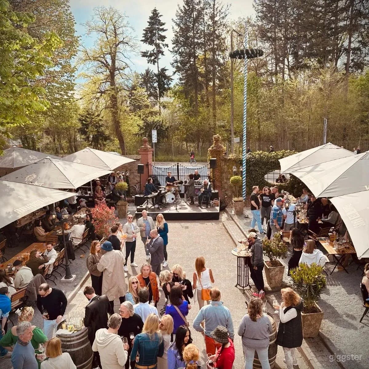 Ein vielseitiger Biergarten Foto 2