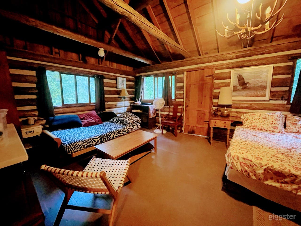 Riverside Mid-Century Modern Pool Photo 4