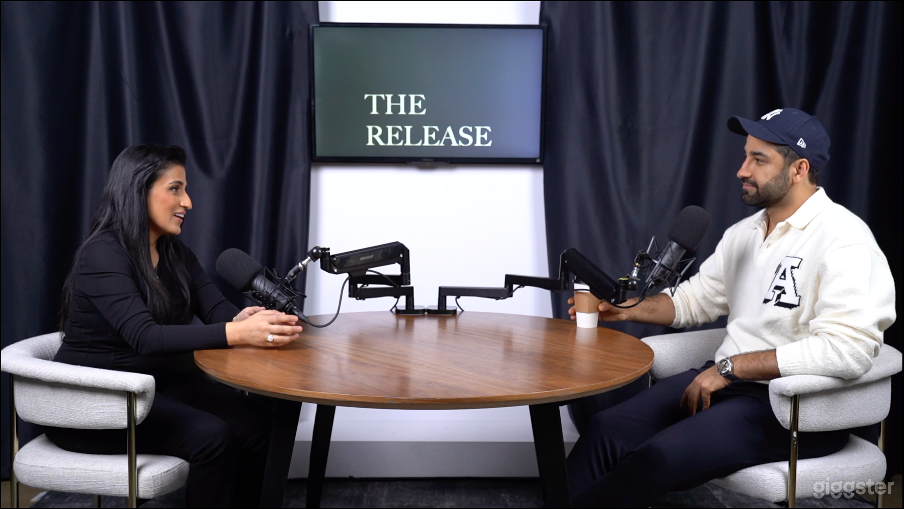 Times Square Video Studio - Podcasts, Webinars, + Photo 4