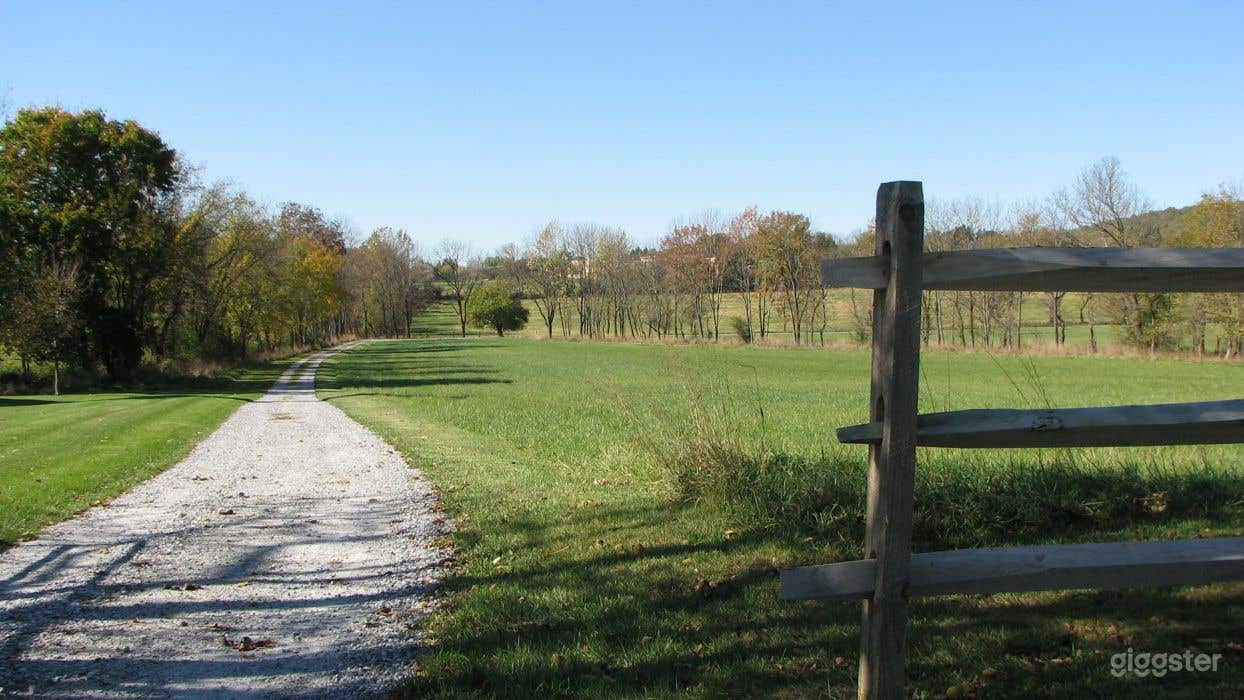Wide historic farm with barns in Lebanon, NJ Photo 2