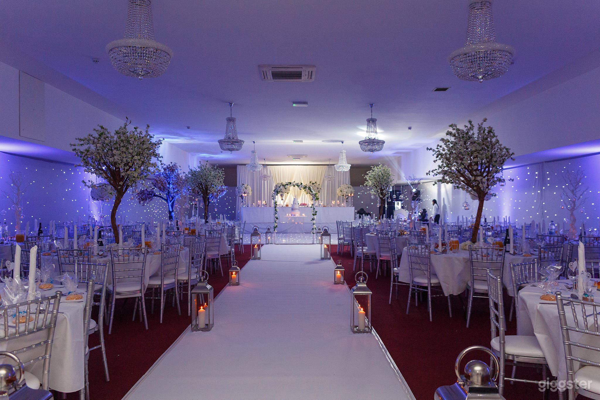 A Perfect Banquet Venue  - Weddings | Receptions | Parties | Meetings | Productions Photo 1