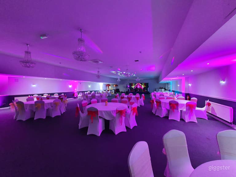  A Perfect Banquet Venue  - Weddings | Receptions | Parties | Meetings | Productions 