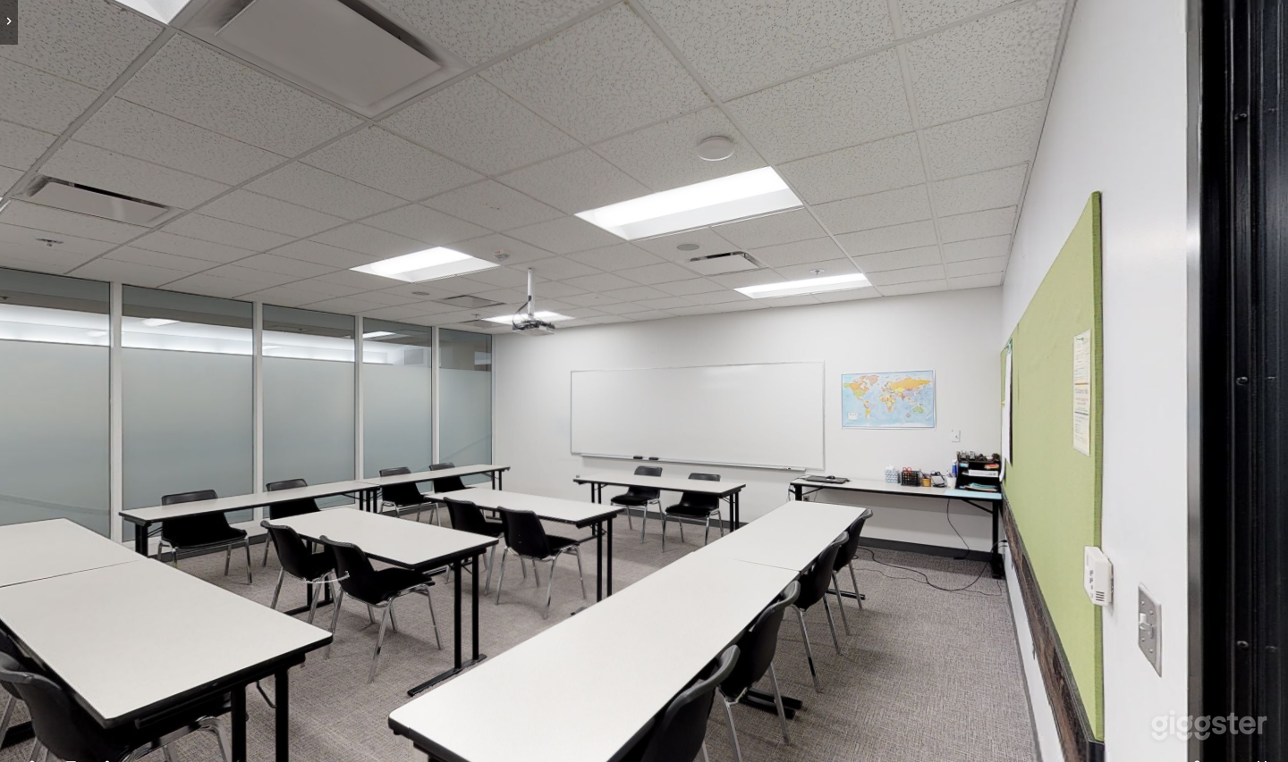 Modern and Comfortable Classroom in Portland Photo 2
