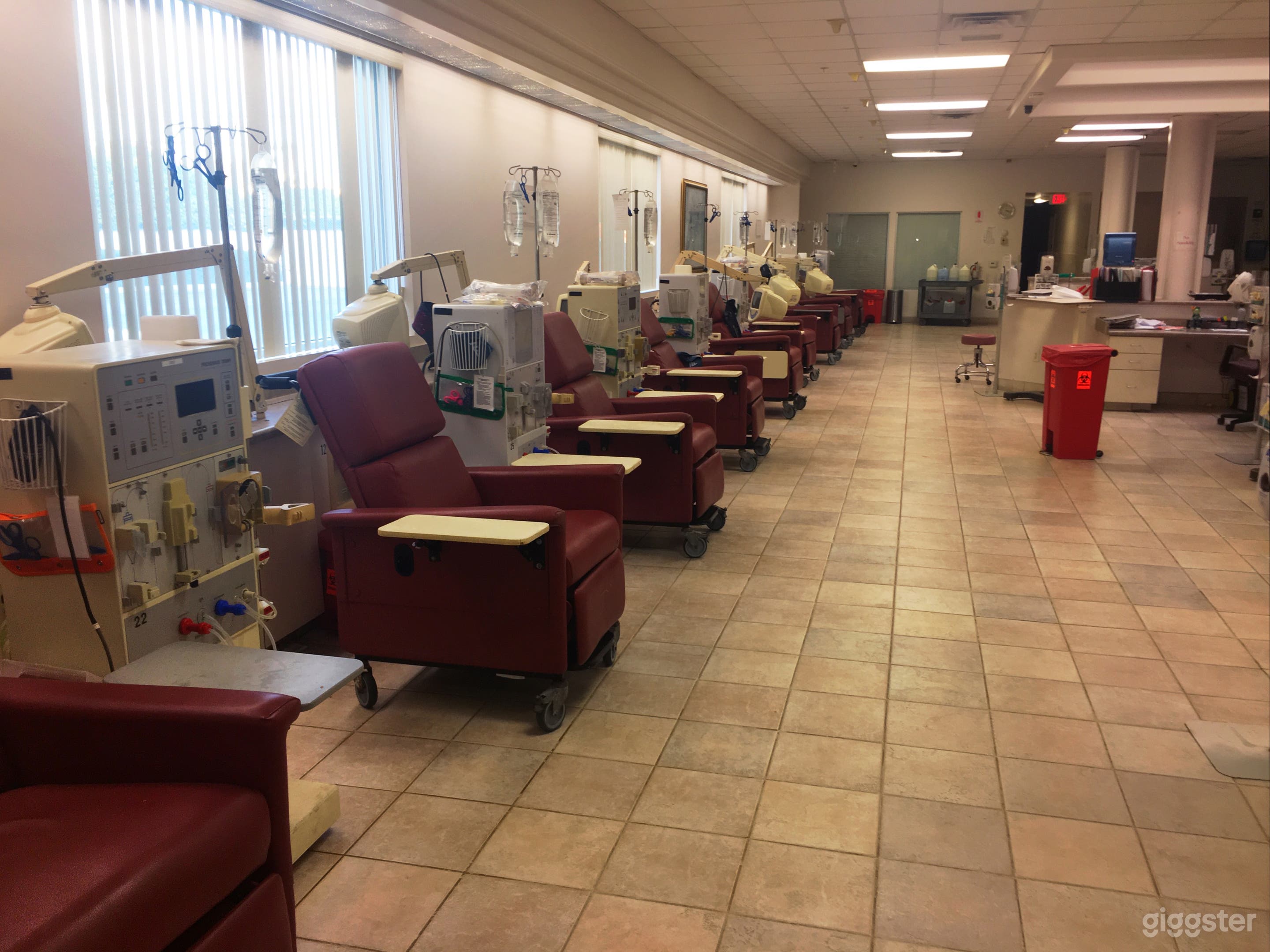 Medical Space, Dialysis unit, presentation space Photo 1