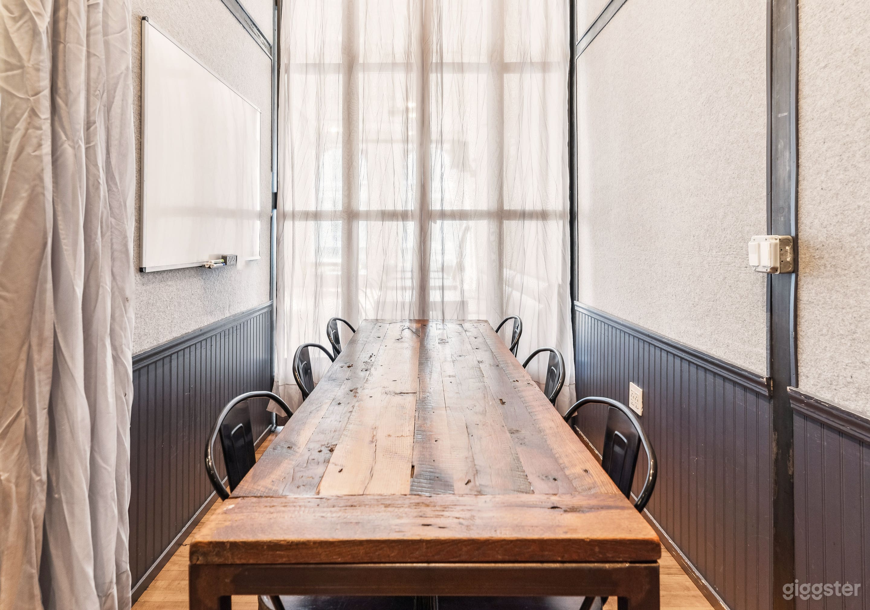  Soho Conference Room Photo 4