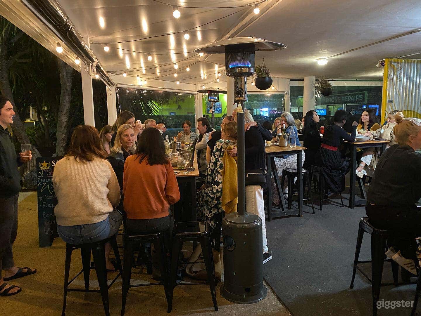 A Restaurant/Bar with 4.9 Stars and 177 Reviews in Google Photo 2