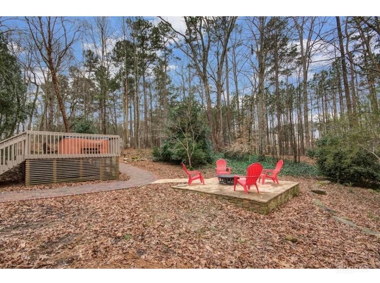  Beach house in the woods  