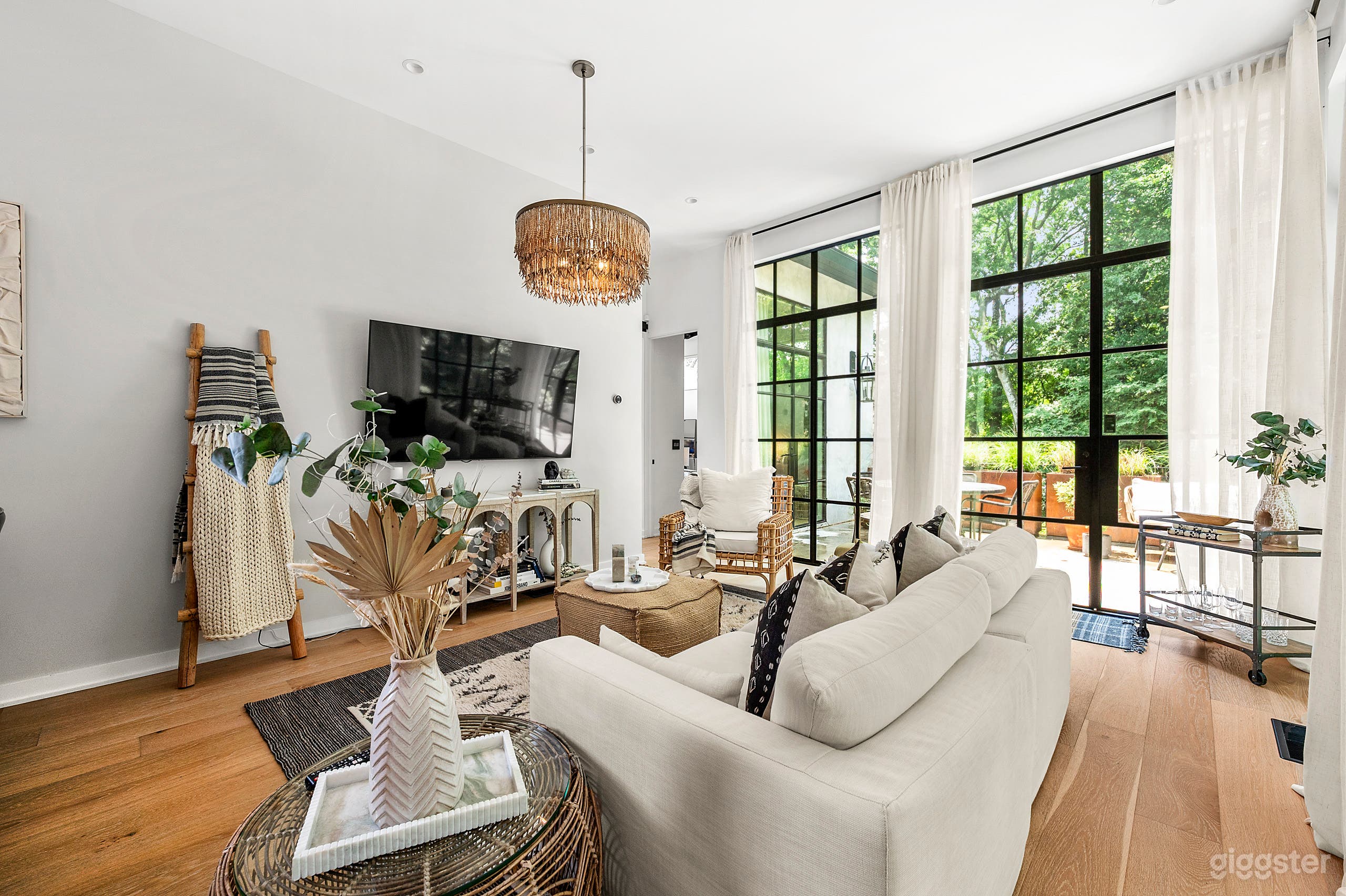 Casita Corazon - NEW! Designer Carriage House Photo 2