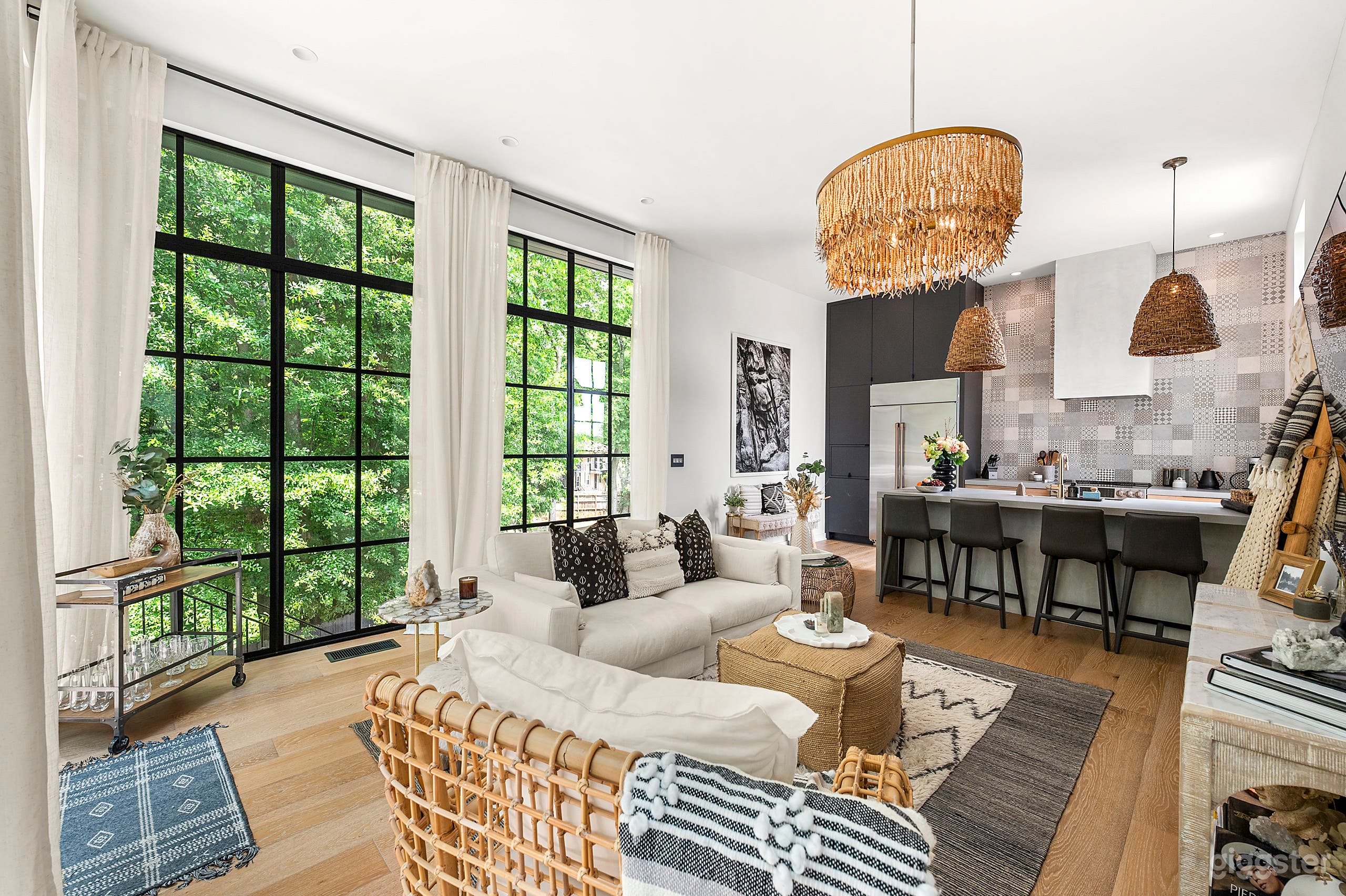 Casita Corazon - NEW! Designer Carriage House Photo 3