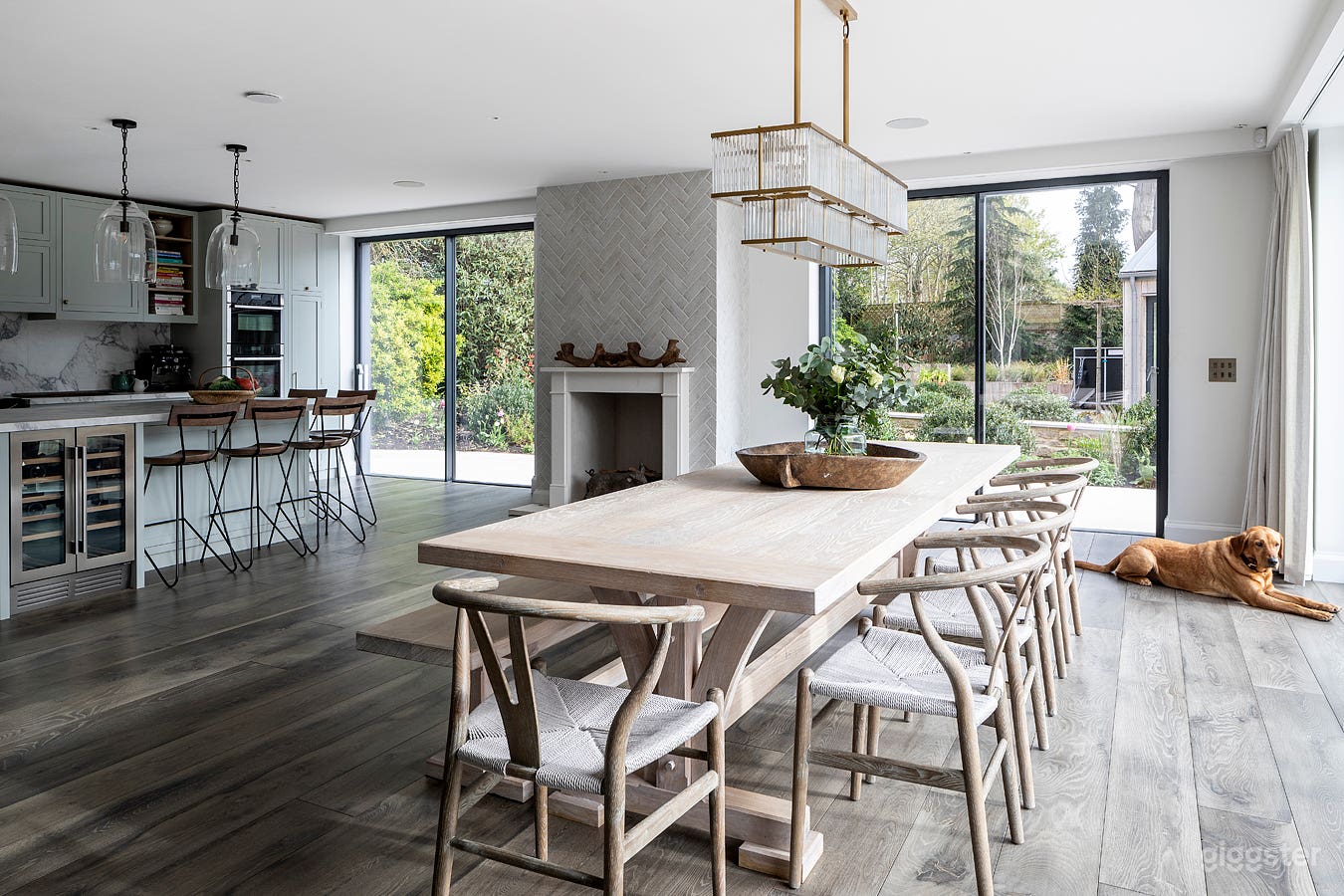 New Build With Modern Interiors and Sea Views Photo 3