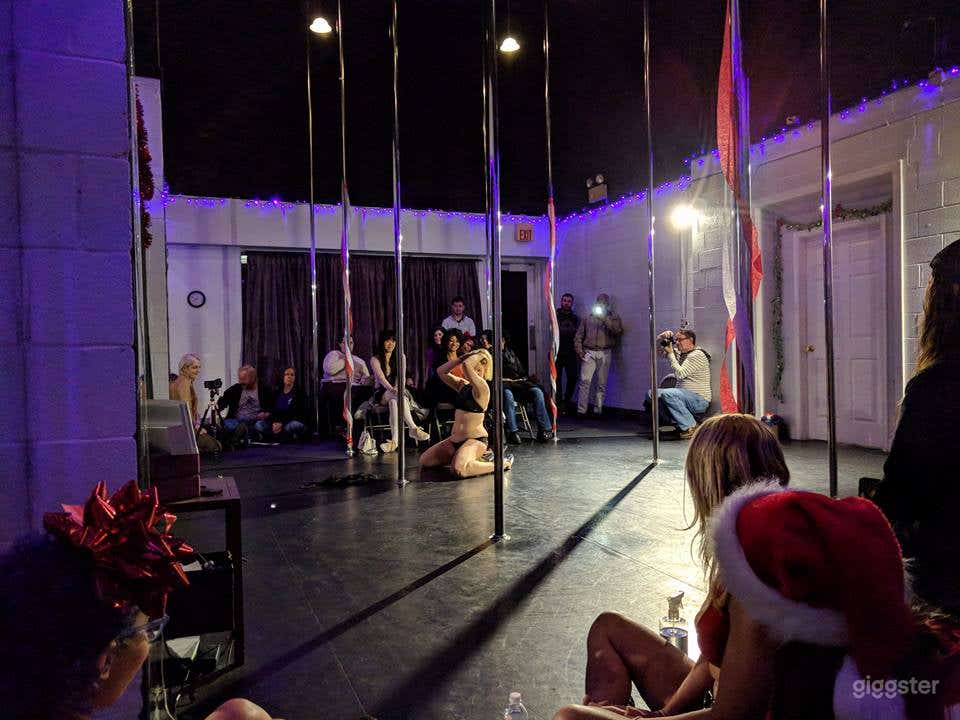 Fabulous Pole Dancing Studio Photo 2