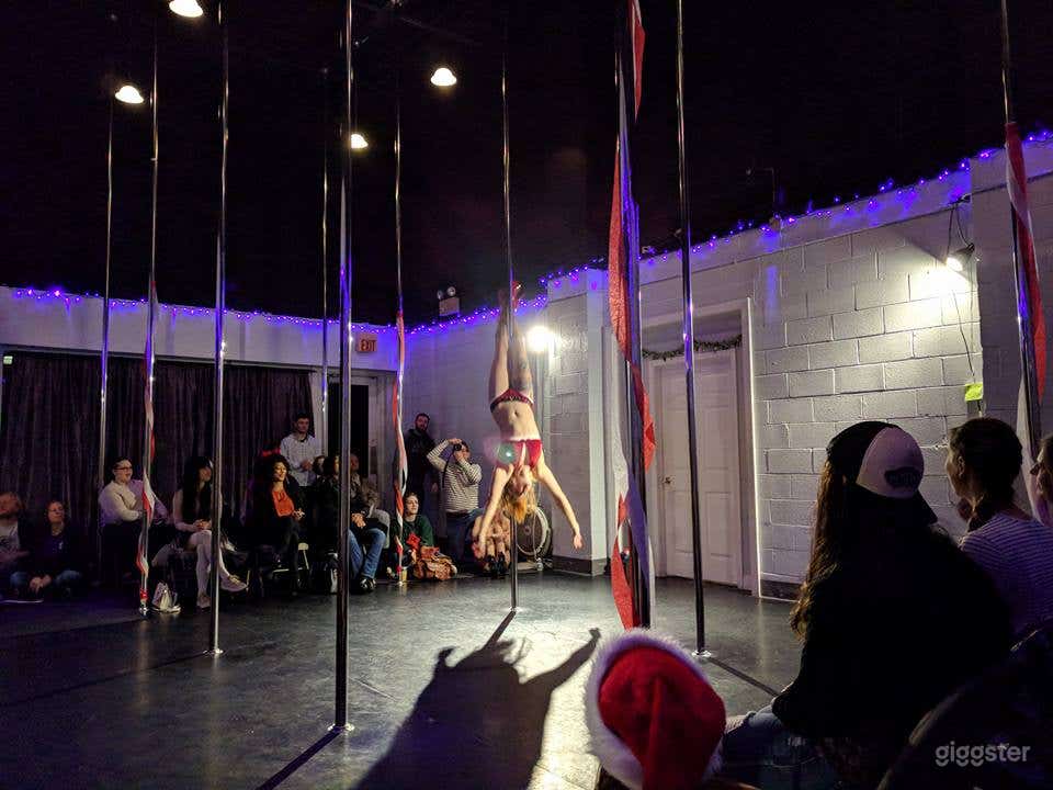 Fabulous Pole Dancing Studio Photo 3