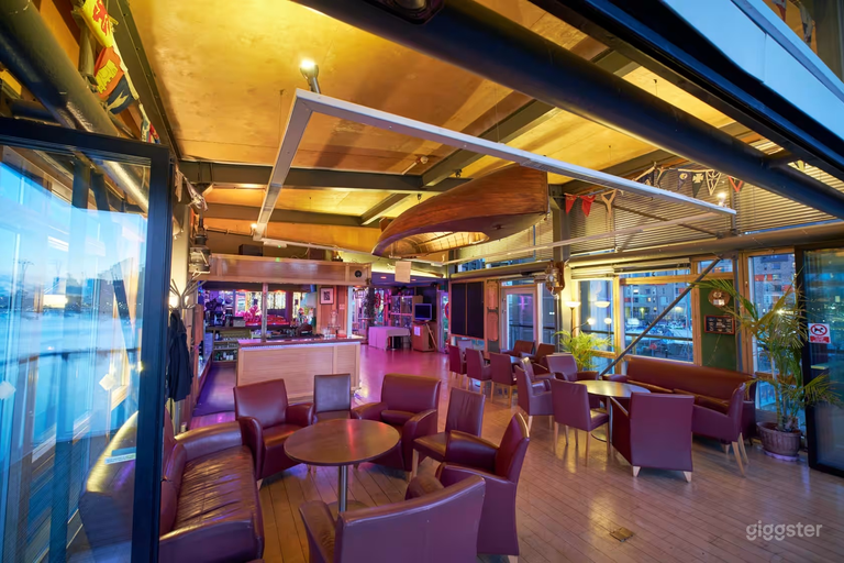  The Clubhouse 