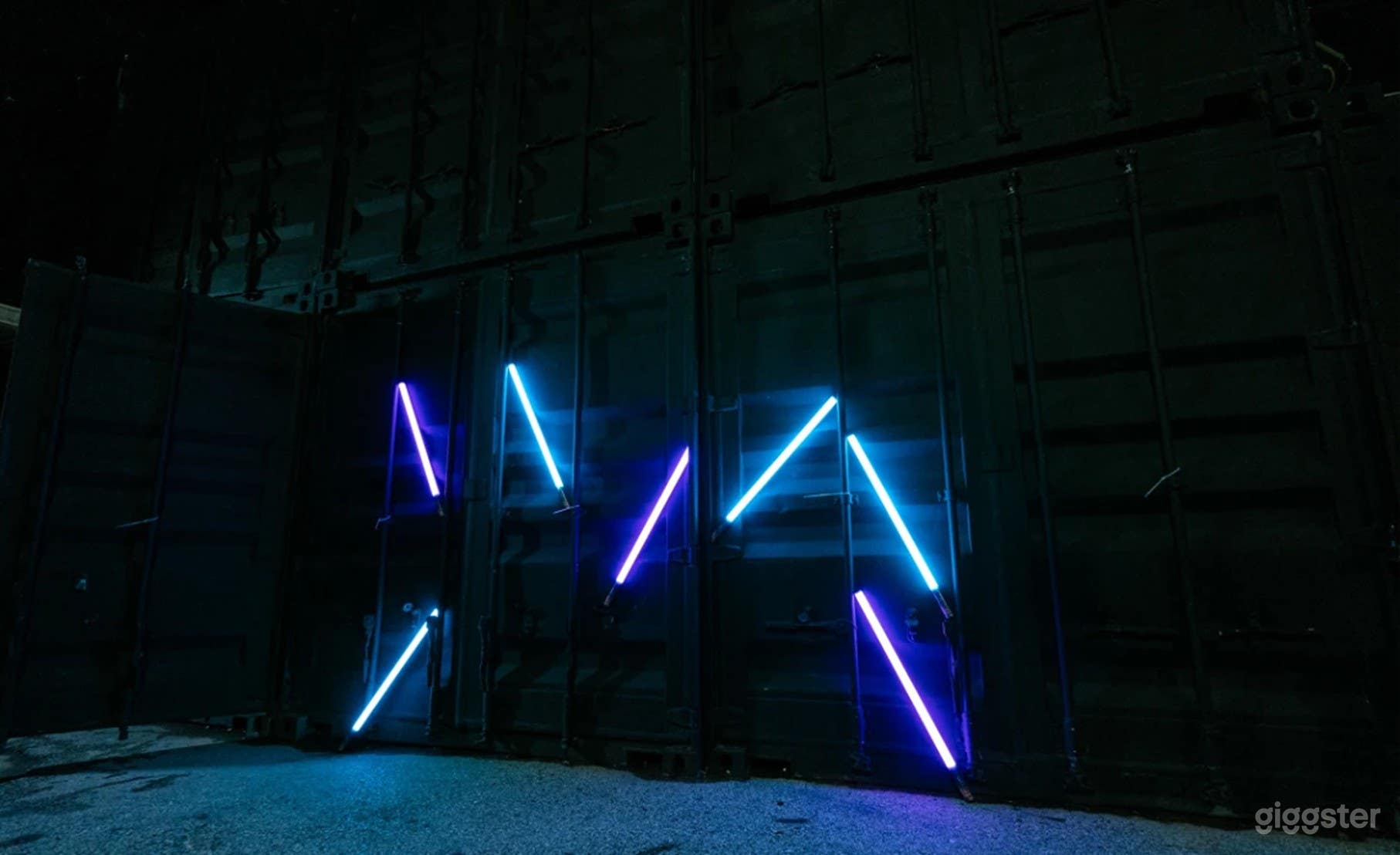 Industrial Warehouse (smoking allowed) Photo 3