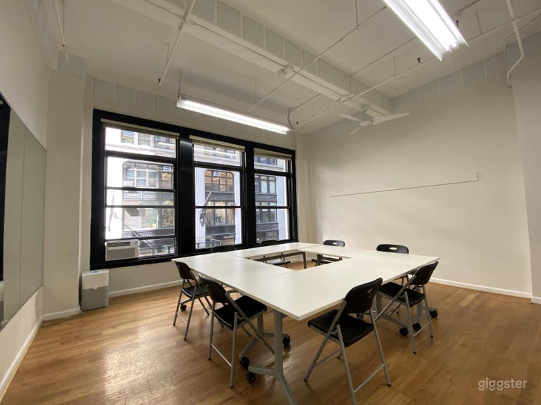  Cre8ive 2-4: Flexible Chelsea Space  