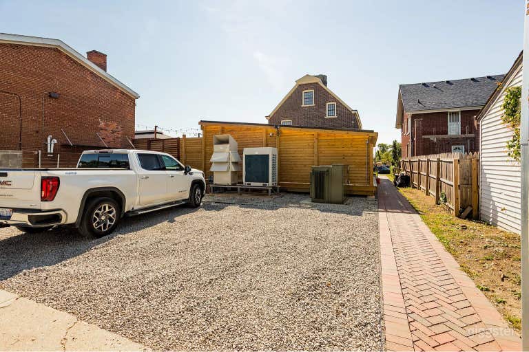  Loft íntimo sobre punto caliente del vecindario 