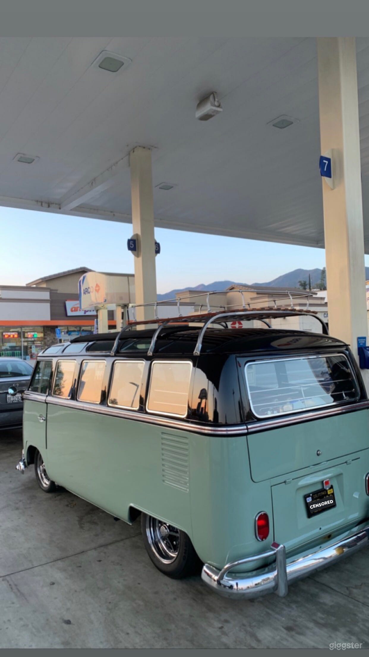1966 Volkswagen Bus Camper Photo 3