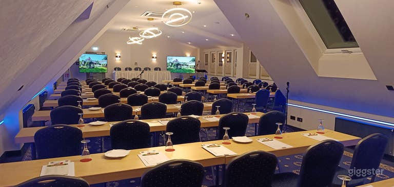  Edinburgh - Conference Room for 30 to 100 People 
