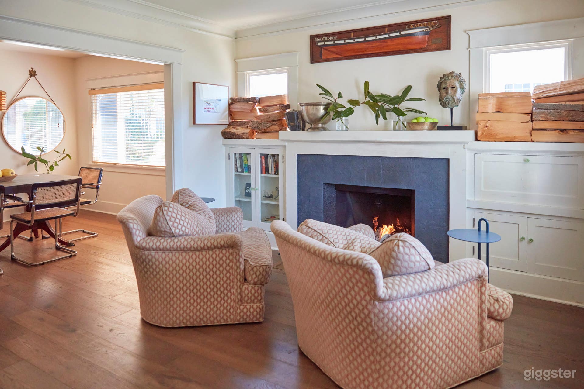 Charming Craftsman Bungalow Photo 1