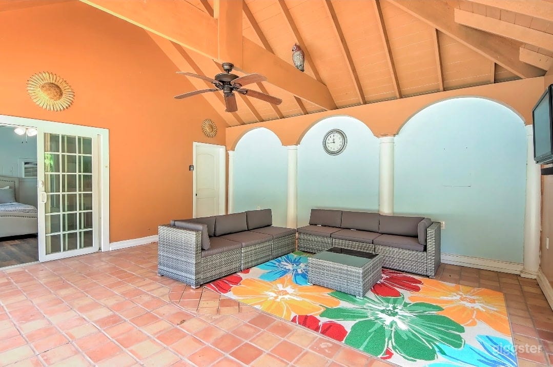 Bamboo garden Pool House Retreat Photo 3