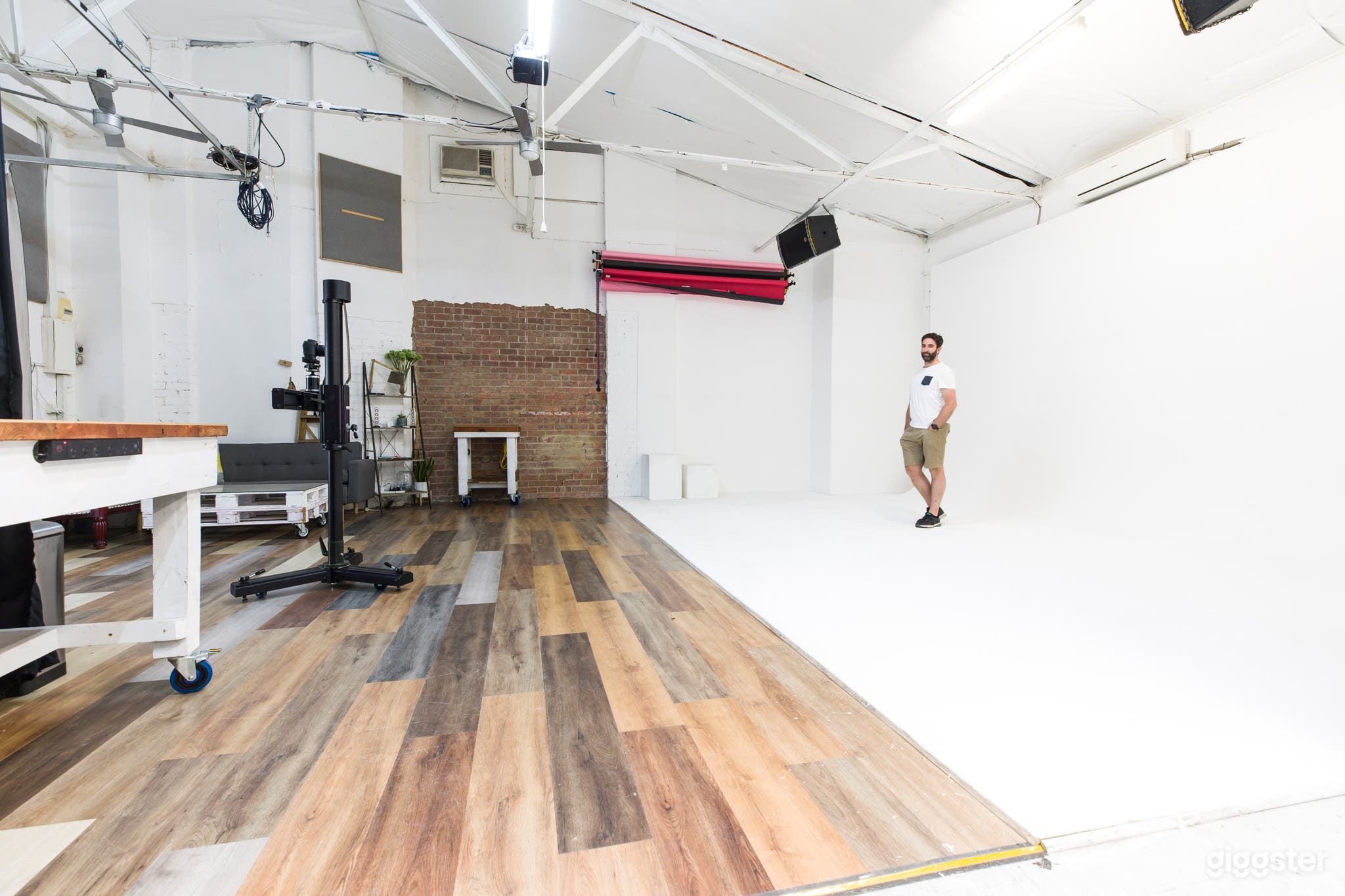 New York Style Warehouse Studio Photo 3