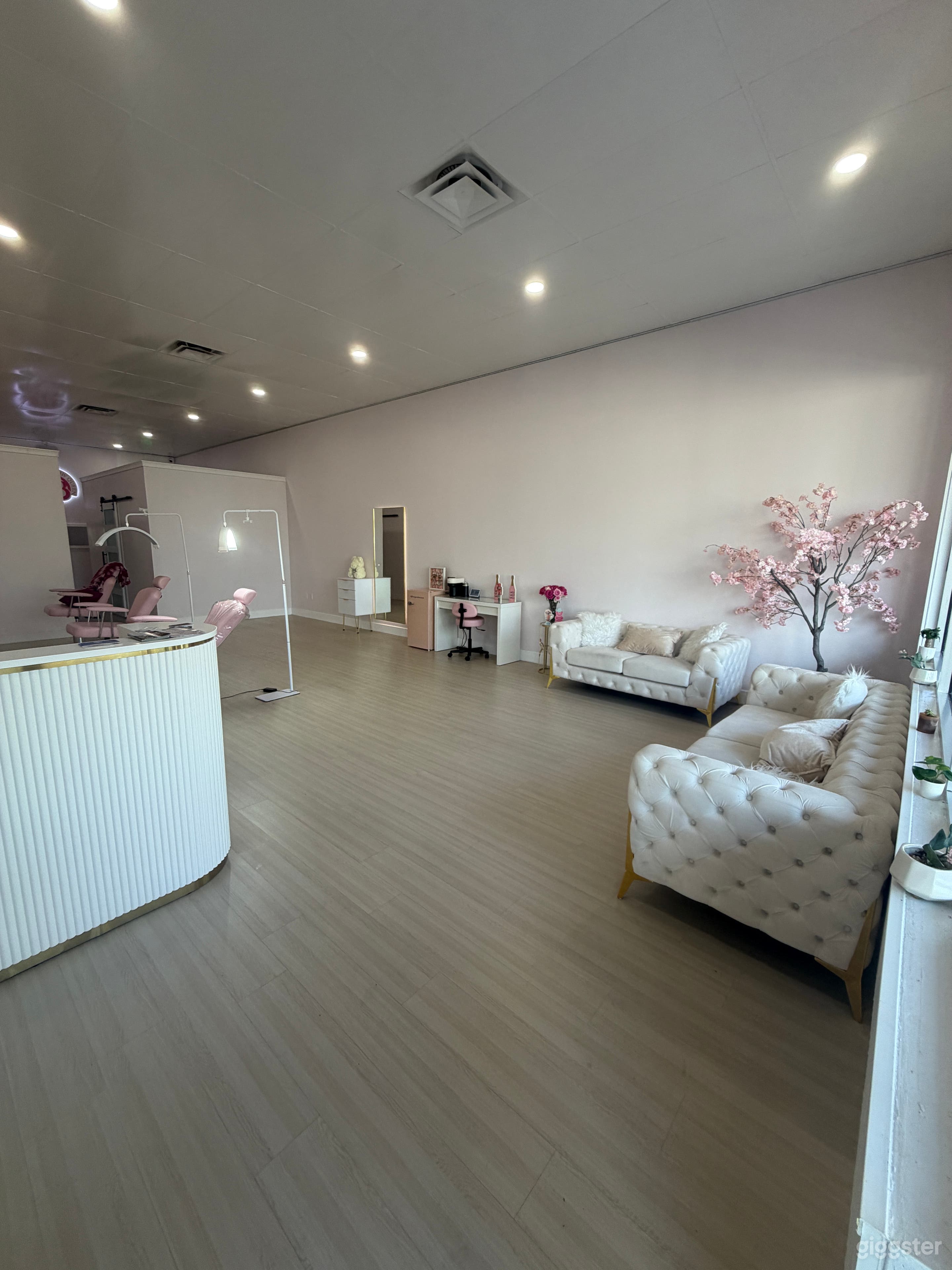 Modern Beauty & Spa Studio for Classes, Filming & Events Photo 3