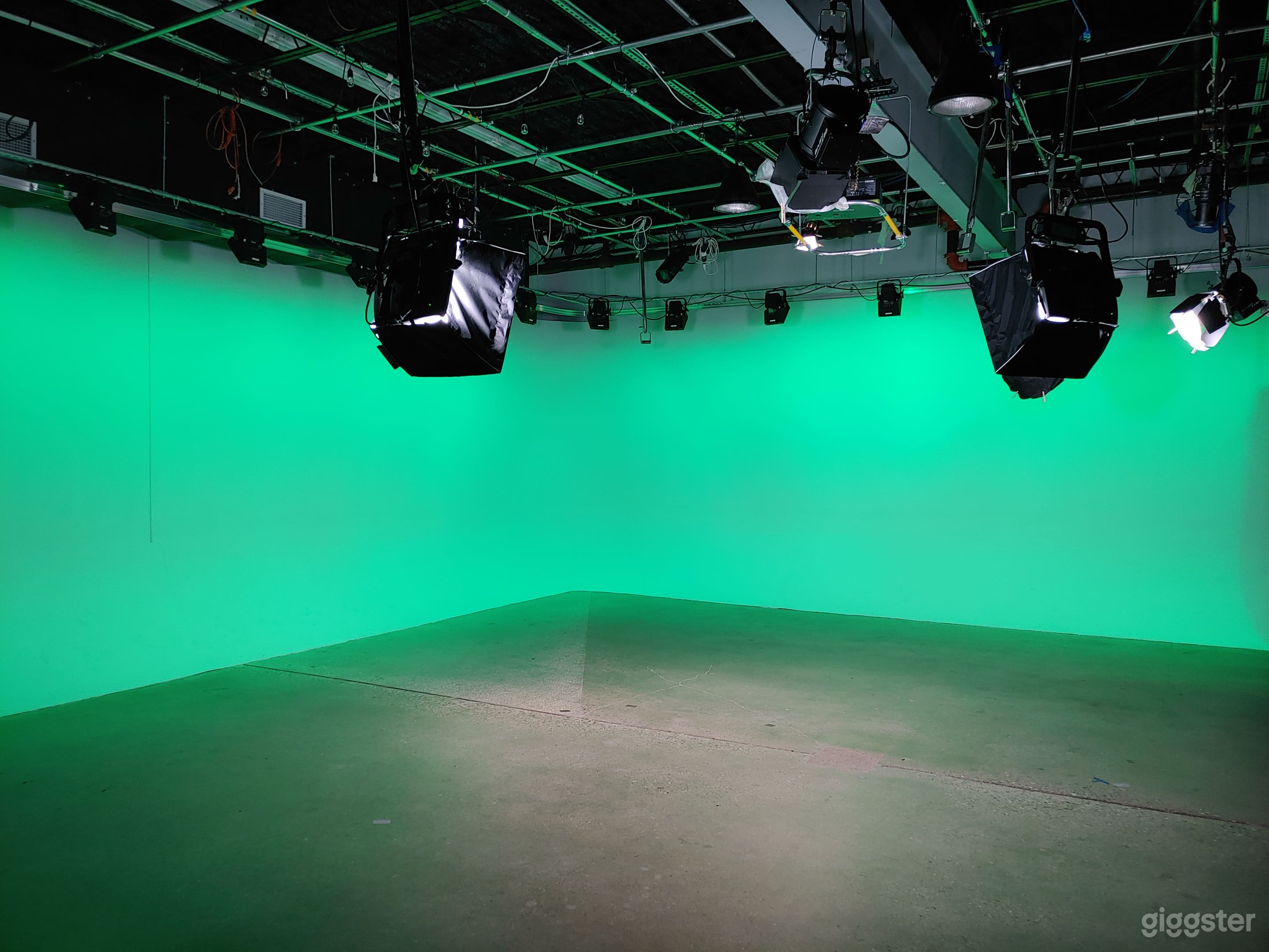 The Creative Hub: Studio & Event Space Photo 1