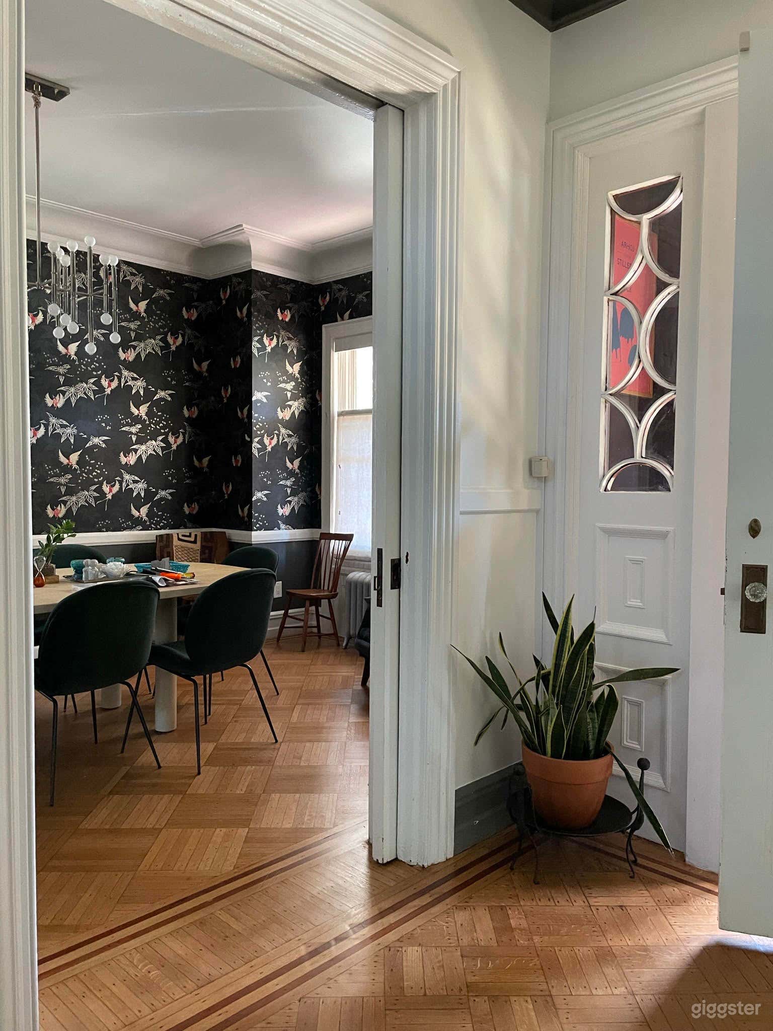 Modern Victorian stand alone house in Brooklyn Photo 3