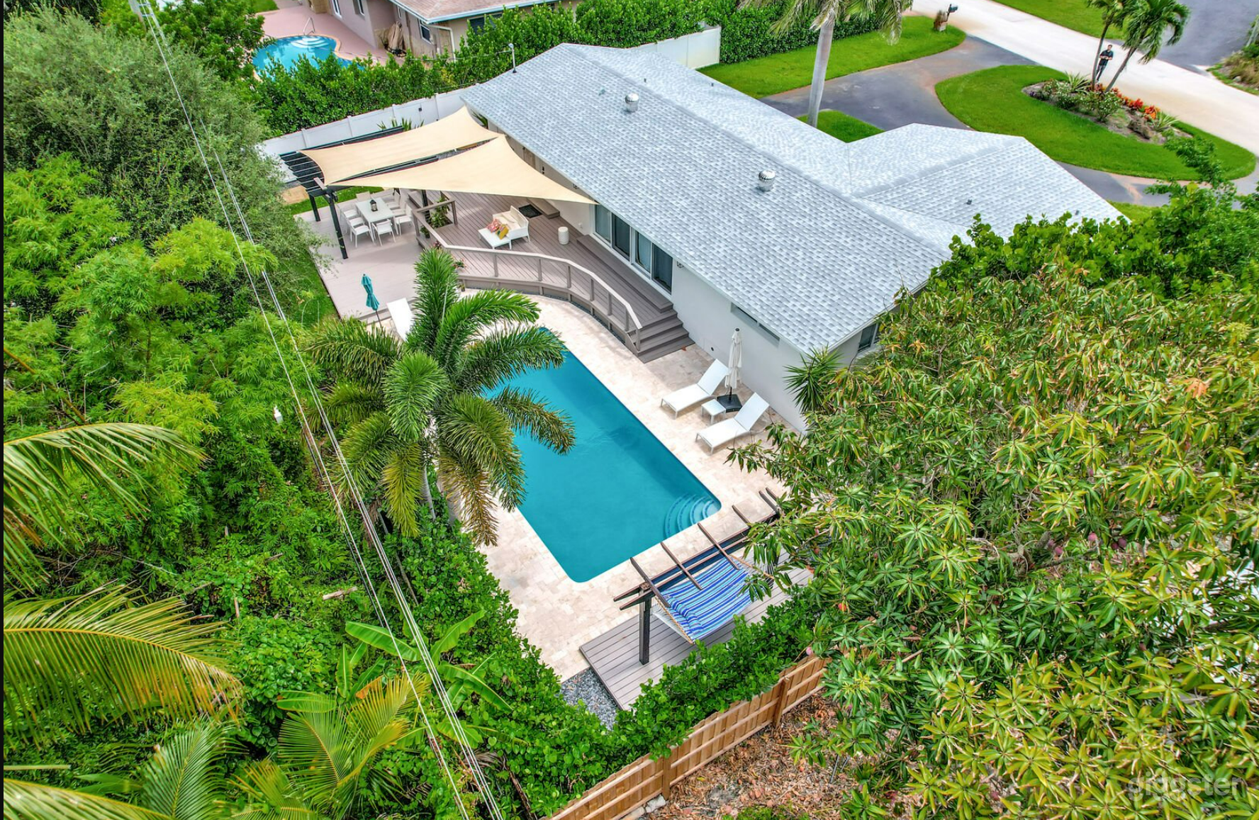 #3025 Salt Water Heated Pool Fantastic Location Photo 4