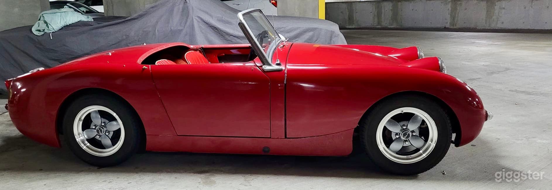 Vehicle, The Vintage Convertible: 1959 'Bug Eye'  Photo 4