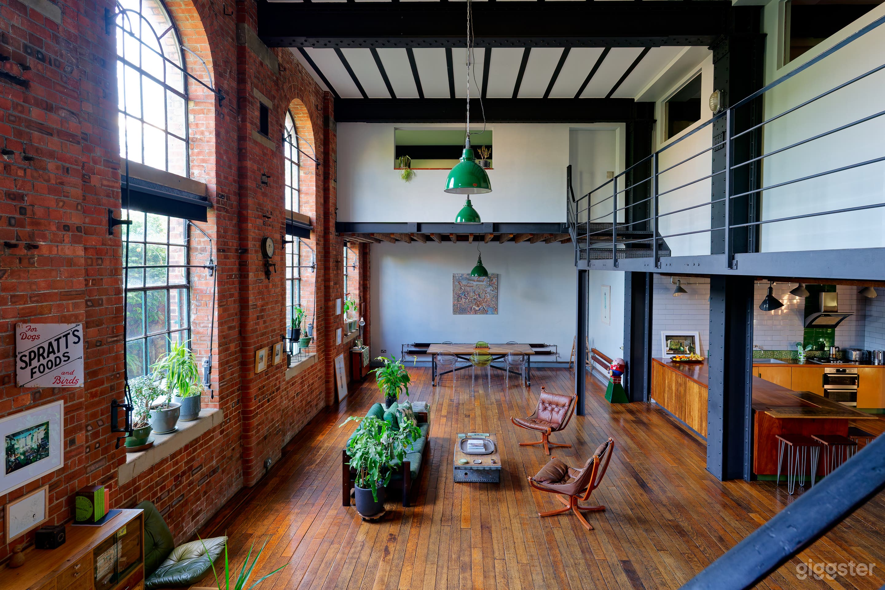 Industrial Contemporary Spacious Factory  Photo 1