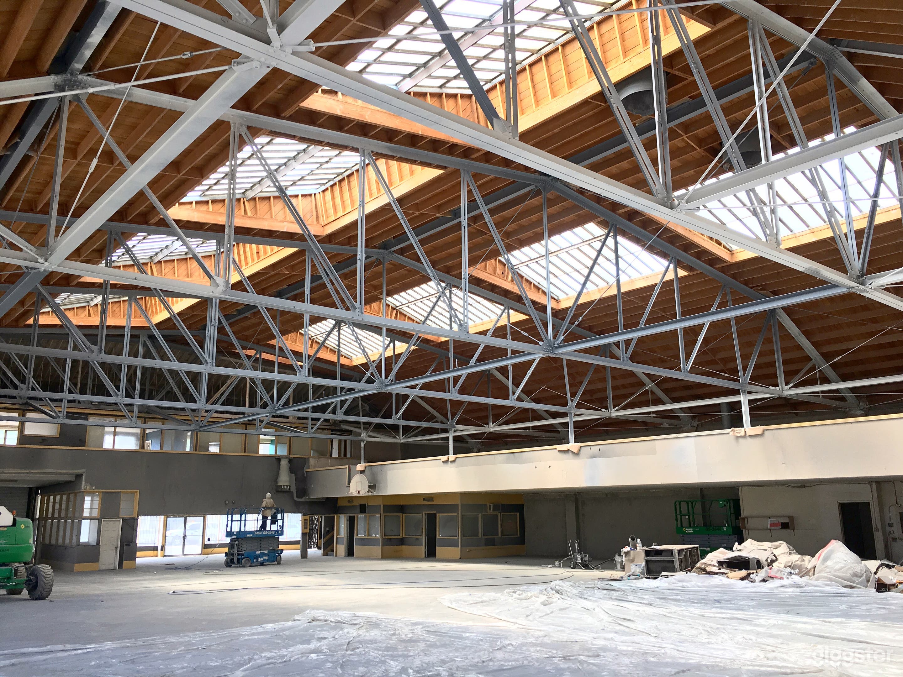 1940's bow truss ceiling with lots of natural light!
