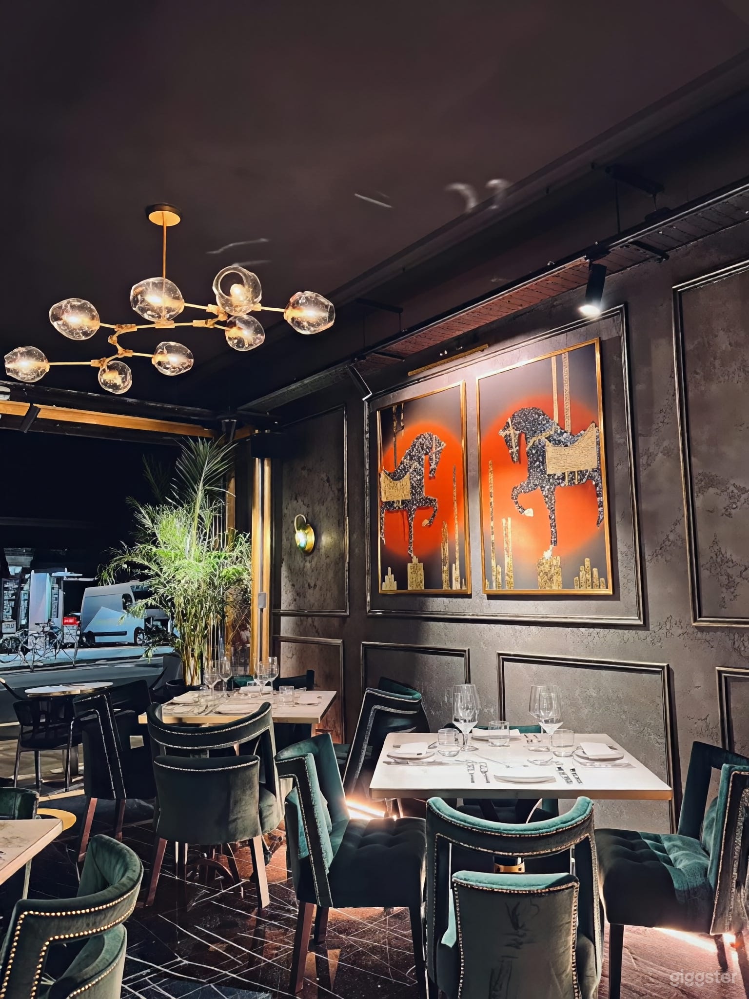 The Front Area: New European Restaurant in Holborn Photo 4